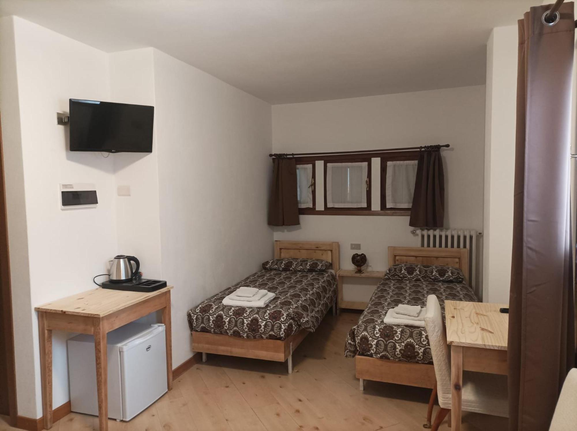 Ambassador Rooms In Bormio, Solo Camera Senza Colazione Exterior photo
