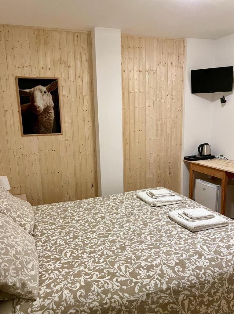 Ambassador Rooms In Bormio, Solo Camera Senza Colazione Exterior photo
