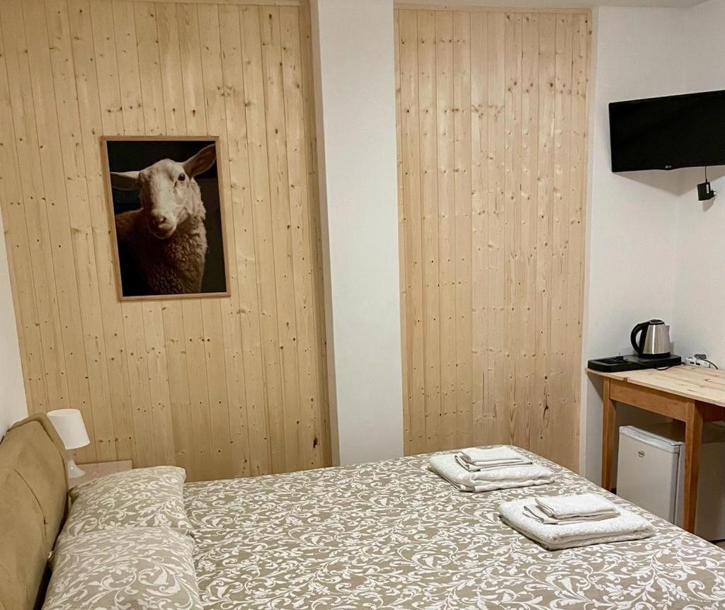 Ambassador Rooms In Bormio, Solo Camera Senza Colazione Exterior photo