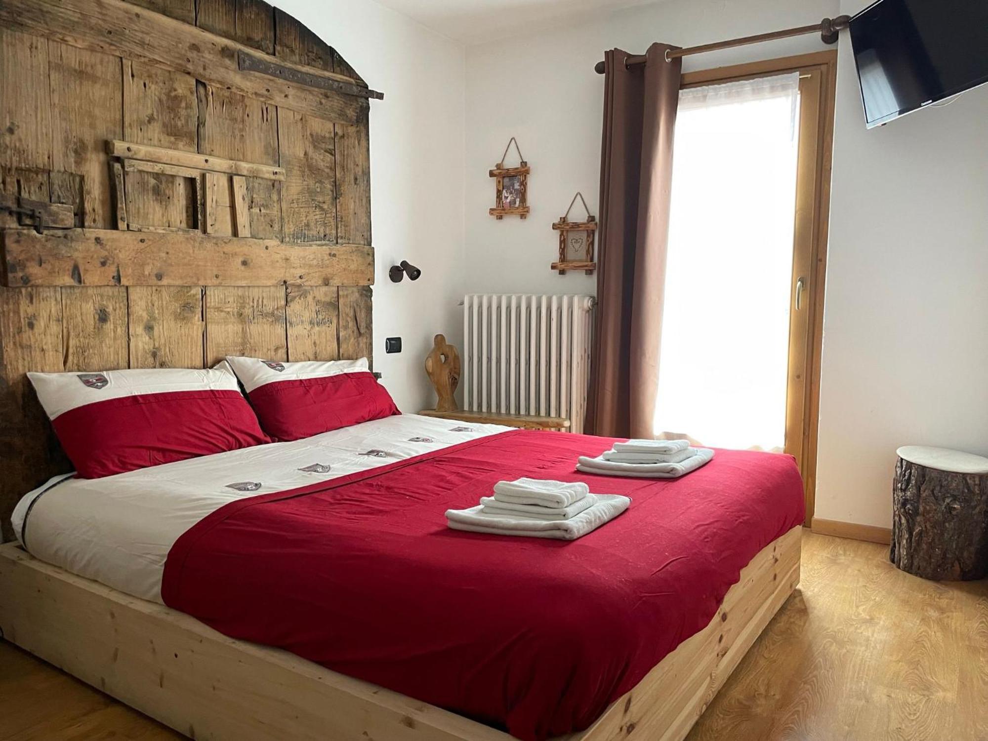 Ambassador Rooms In Bormio, Solo Camera Senza Colazione Exterior photo