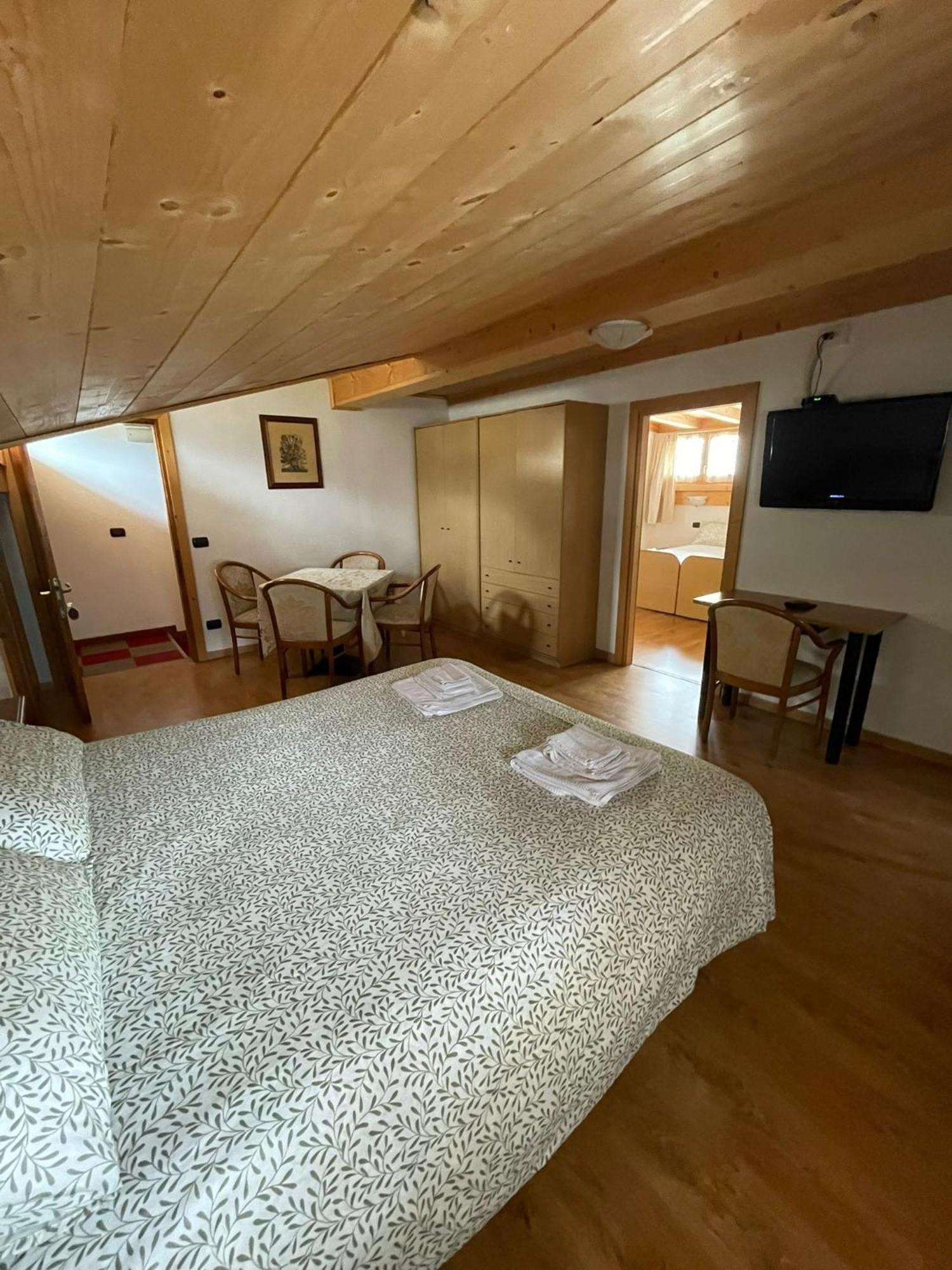 Ambassador Rooms In Bormio, Solo Camera Senza Colazione Exterior photo