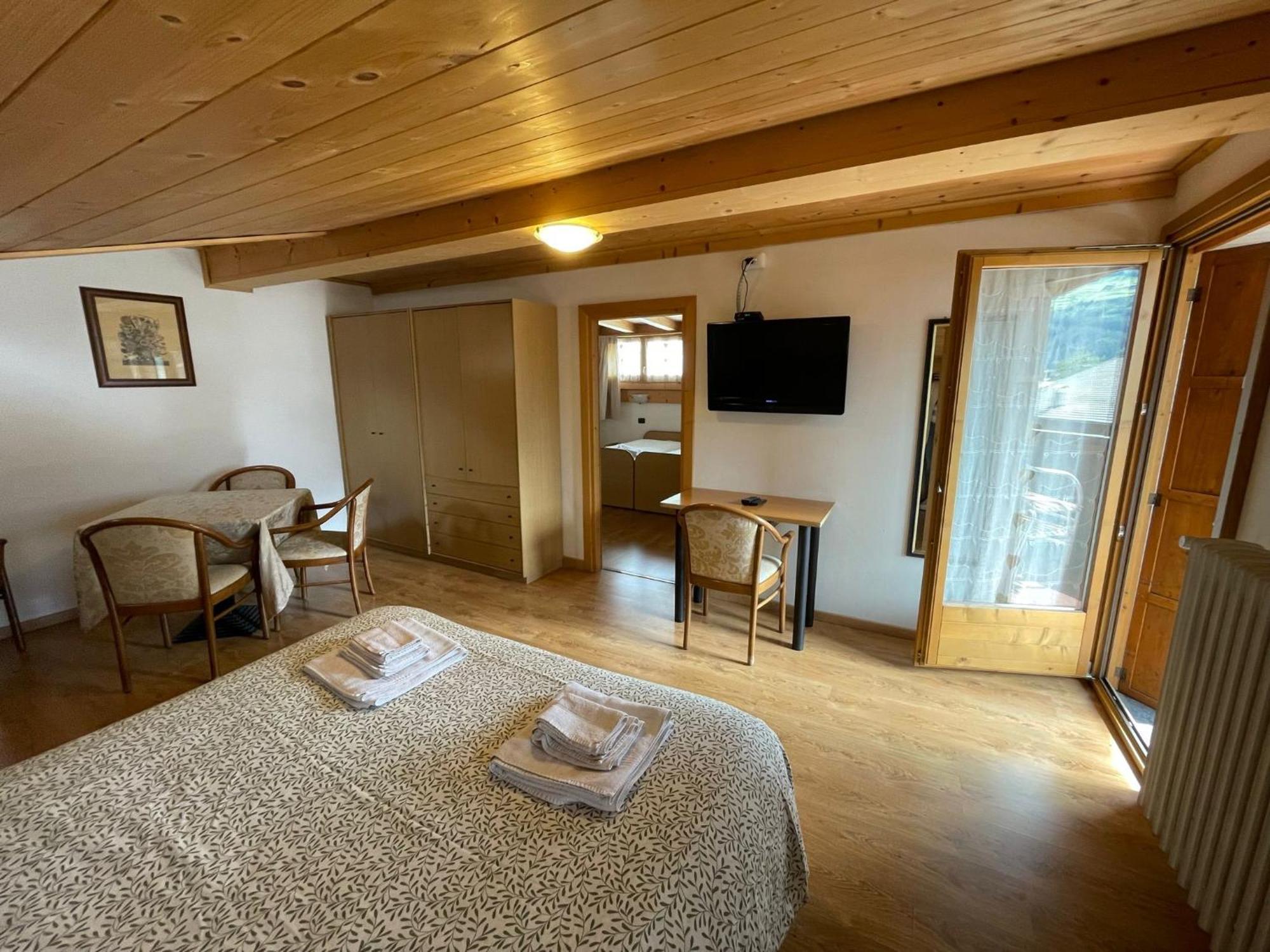Ambassador Rooms In Bormio, Solo Camera Senza Colazione Exterior photo