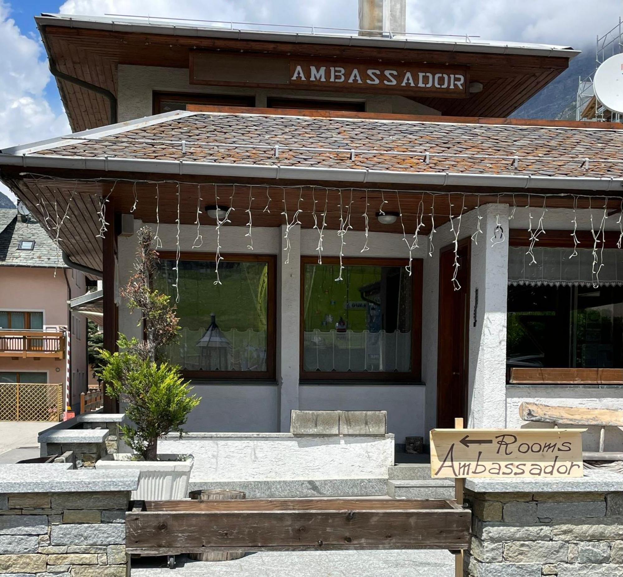 Ambassador Rooms In Bormio, Solo Camera Senza Colazione Exterior photo